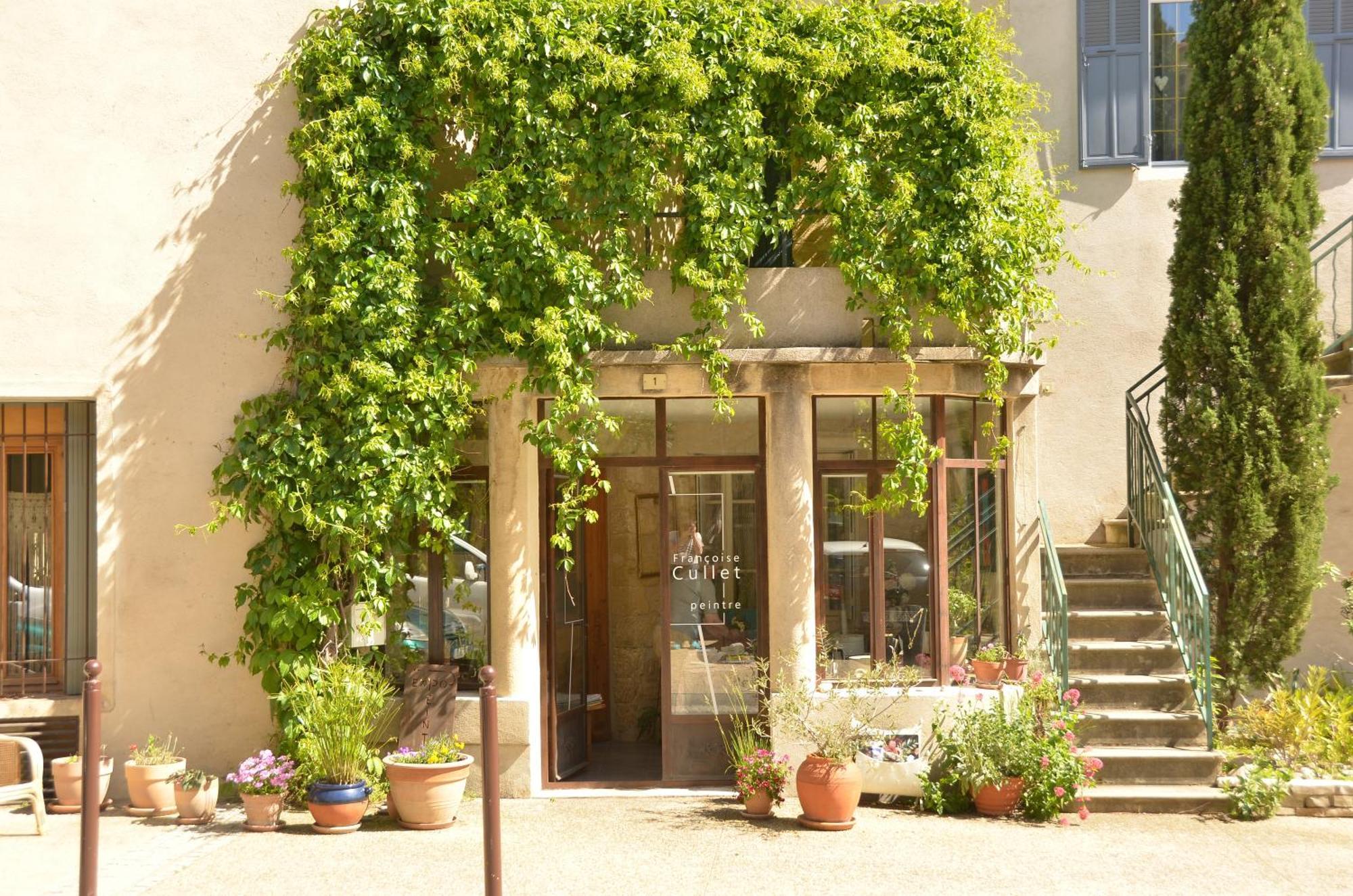 Clementine - Joli Studio Prive Avec Clim Calme A 70 M Du Centre Village De Lauris Exterior photo
